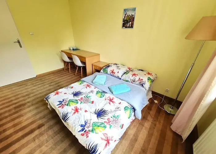 Fantastic Waw - Z6 Room - 303B