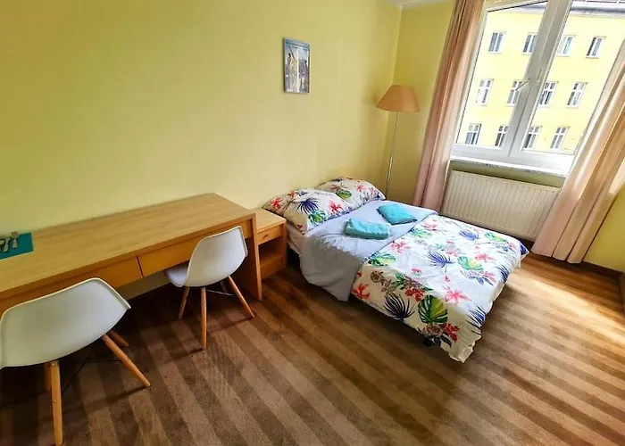 Fantastic Waw - Z6 Room - 303B